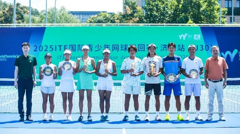 一起, 以为比赛会, 得桂冠