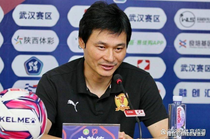 最佳喜剧表, 标题写着, 响起掌声 最佳喜剧表, 标题写着, 响起掌声